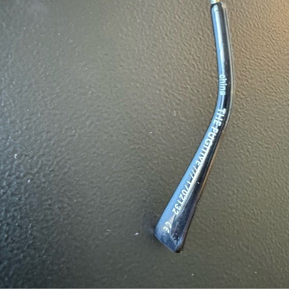 Adam Selman x Le Specs The Fugitive White & Gold Cateye Sunglasses - Picture 5 of 11